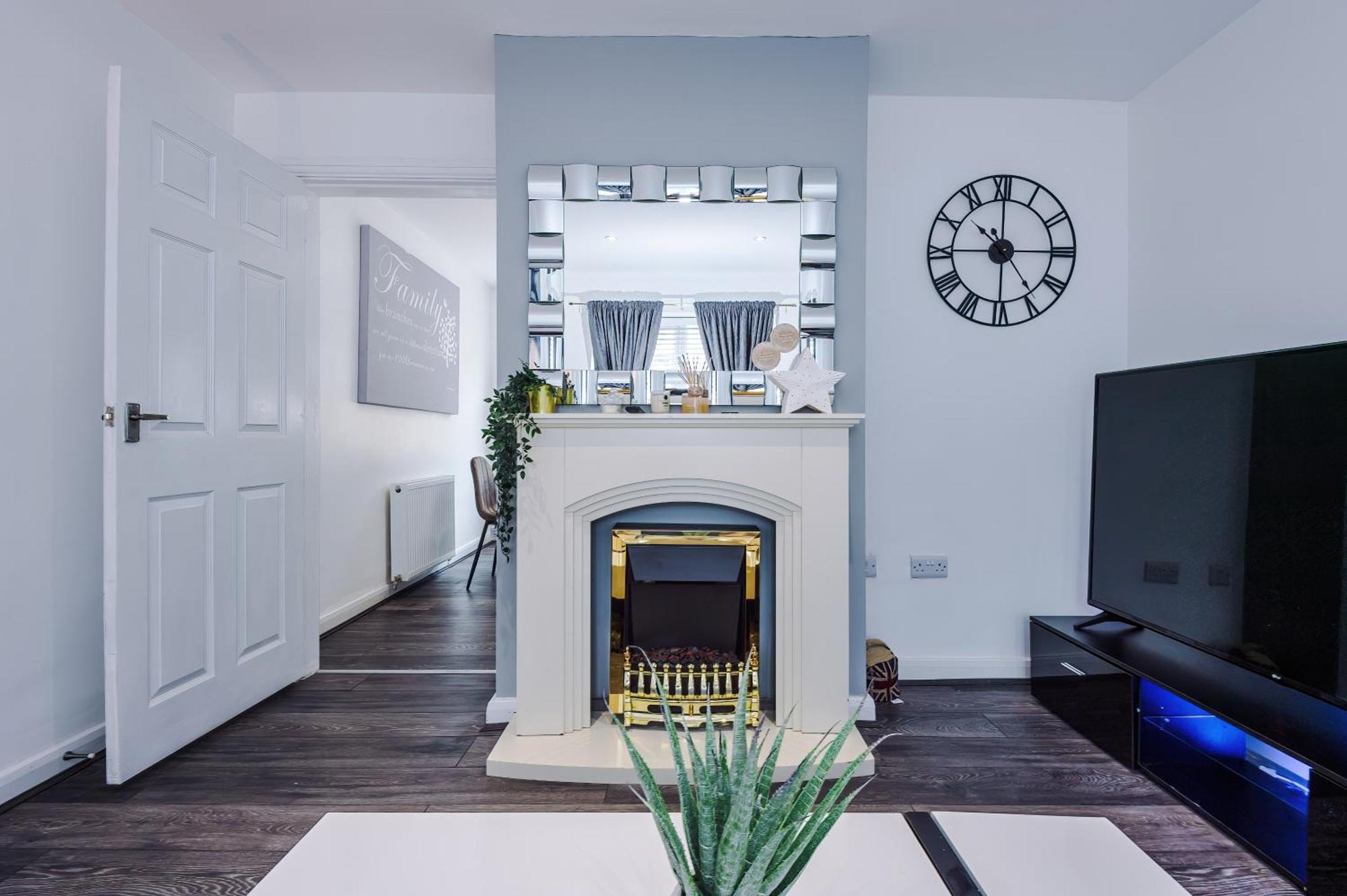 Comfort Place - 3 Bedroom House In Chester - Sleeps 6 Esterno foto
