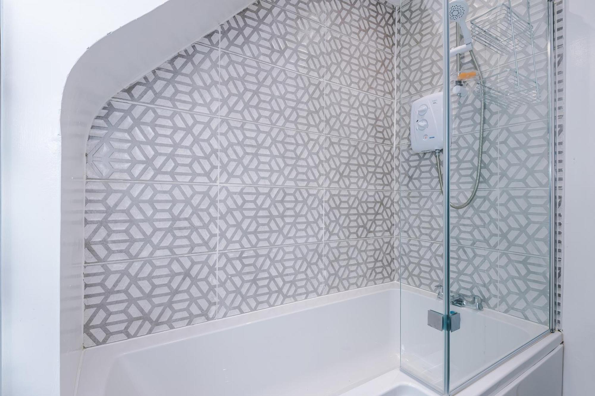Comfort Place - 3 Bedroom House In Chester - Sleeps 6 Esterno foto