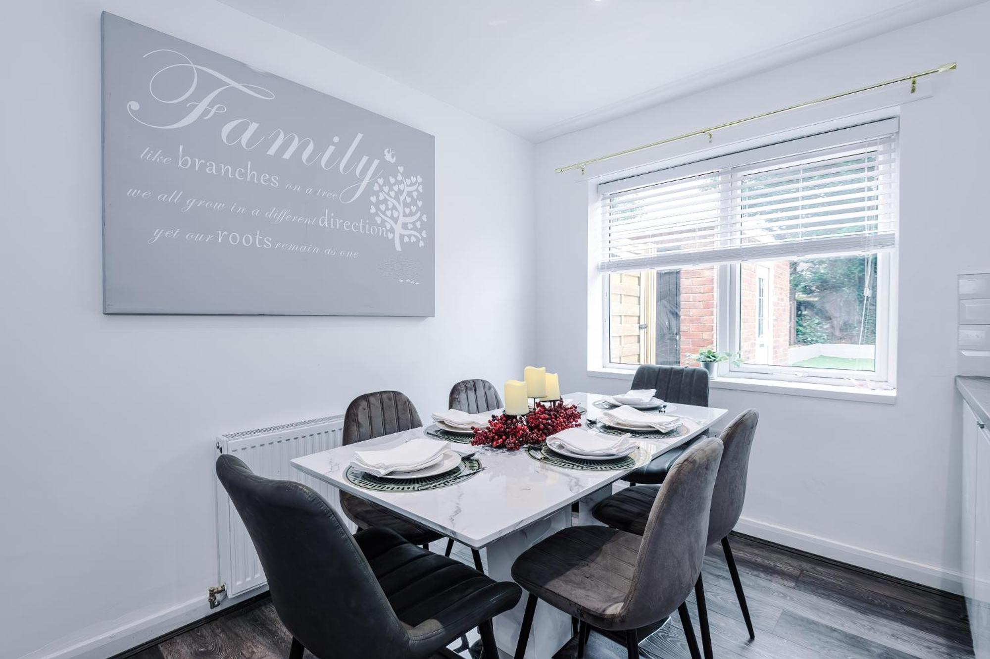 Comfort Place - 3 Bedroom House In Chester - Sleeps 6 Esterno foto